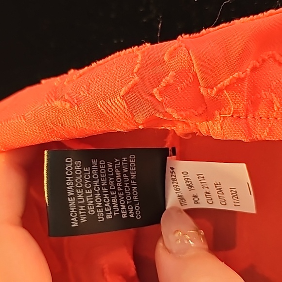 Torrid sZ 3 3x coral burnout Harper blouse - Picture 6 of 7